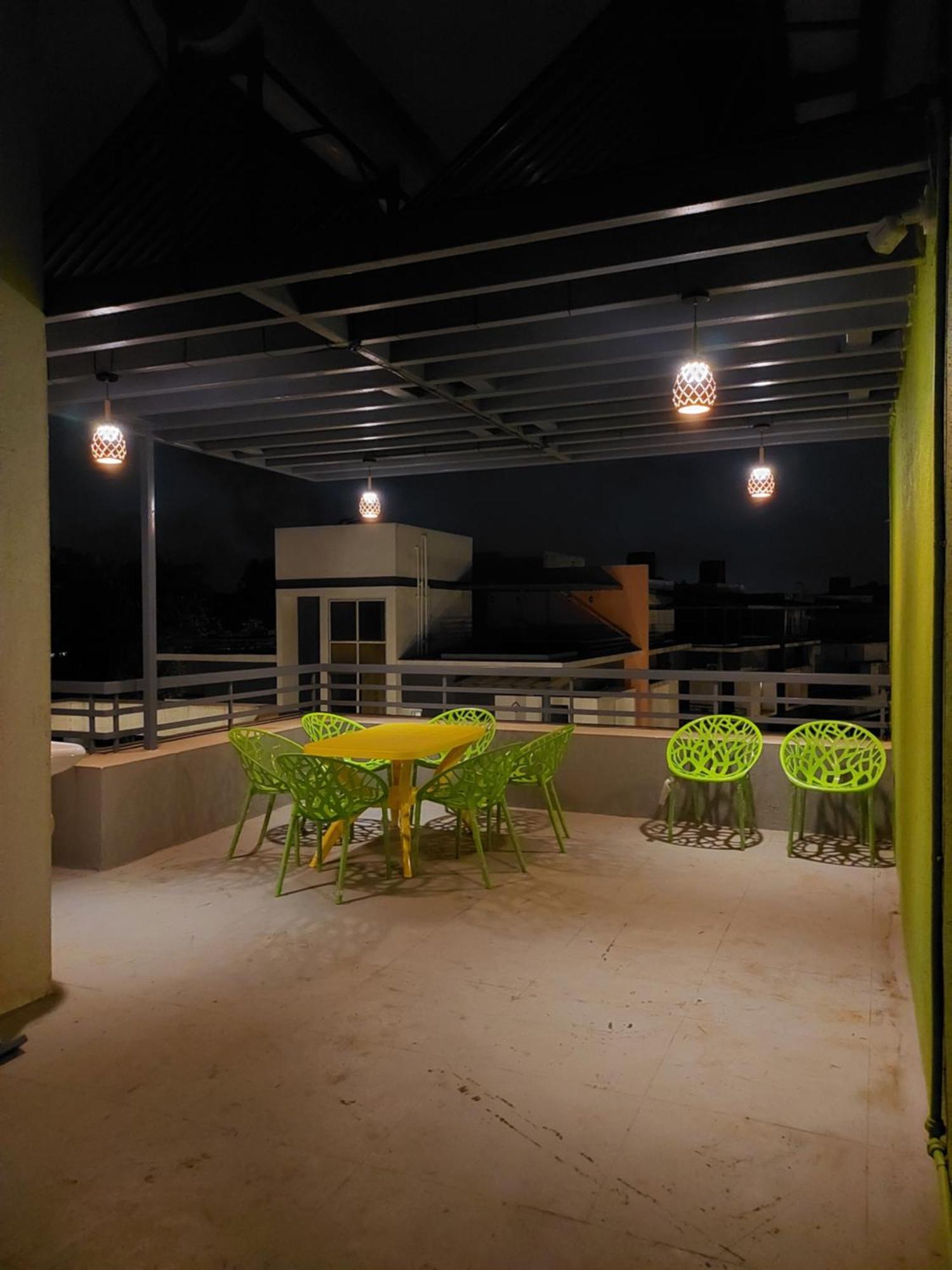 Divine Bliss Villa Lonavala Kültér fotó