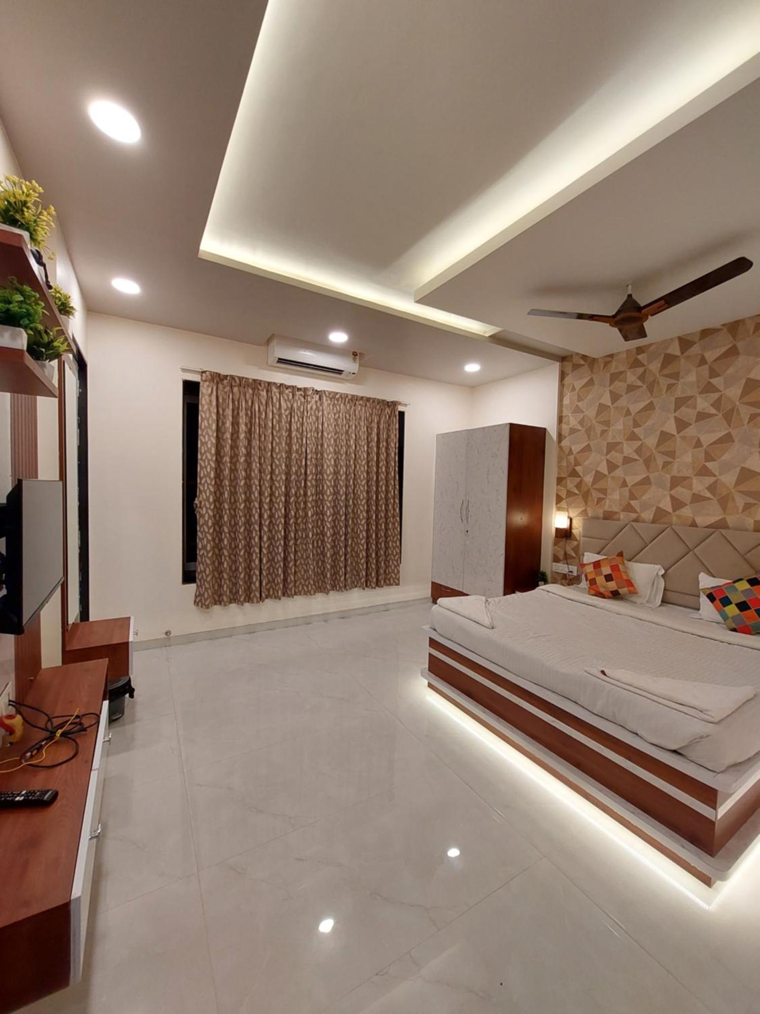 Divine Bliss Villa Lonavala Kültér fotó