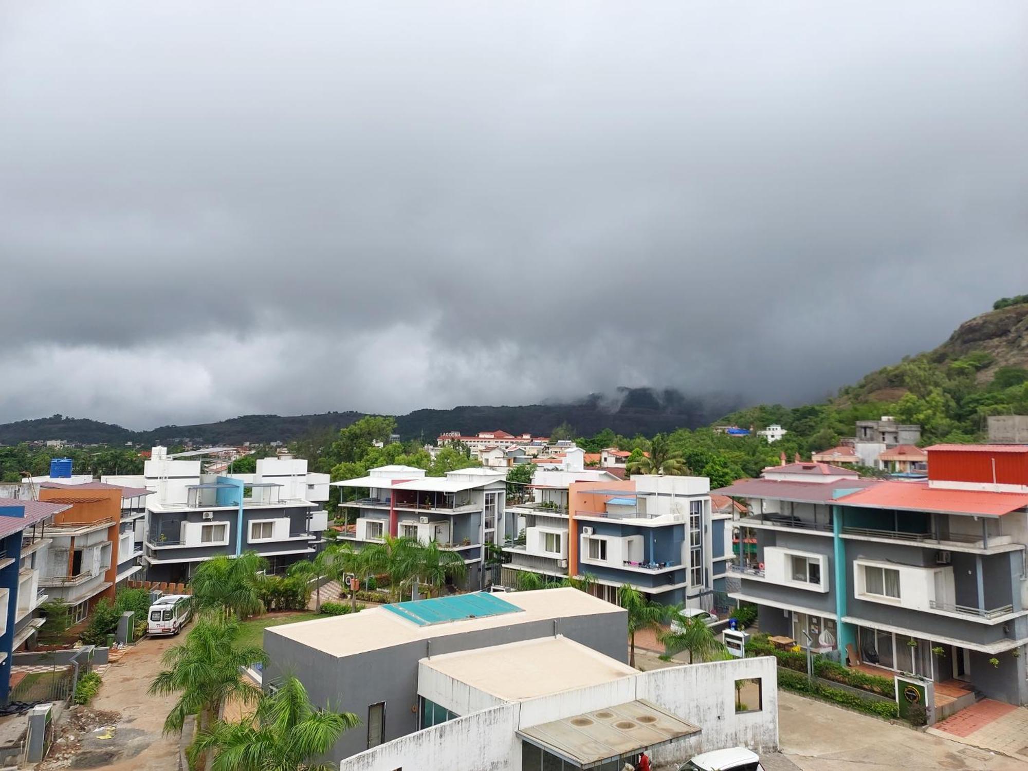 Divine Bliss Villa Lonavala Kültér fotó